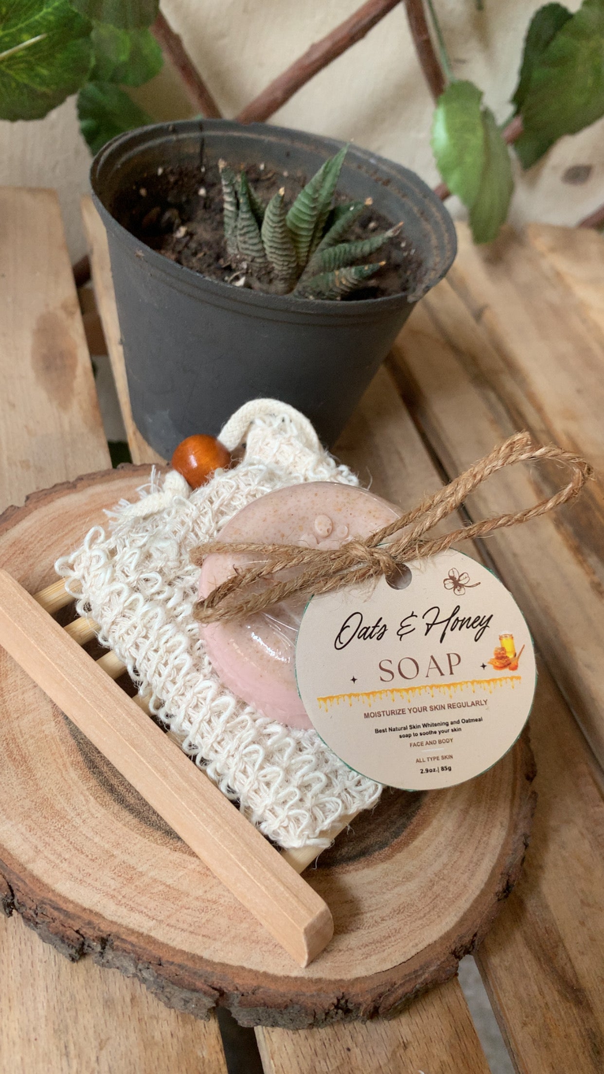 ✨ Set of 2 Offer ✨
Includes 1 Natural Sisal Remi Fabric Soap Holder + 1 Baby Soap Bar 🍼