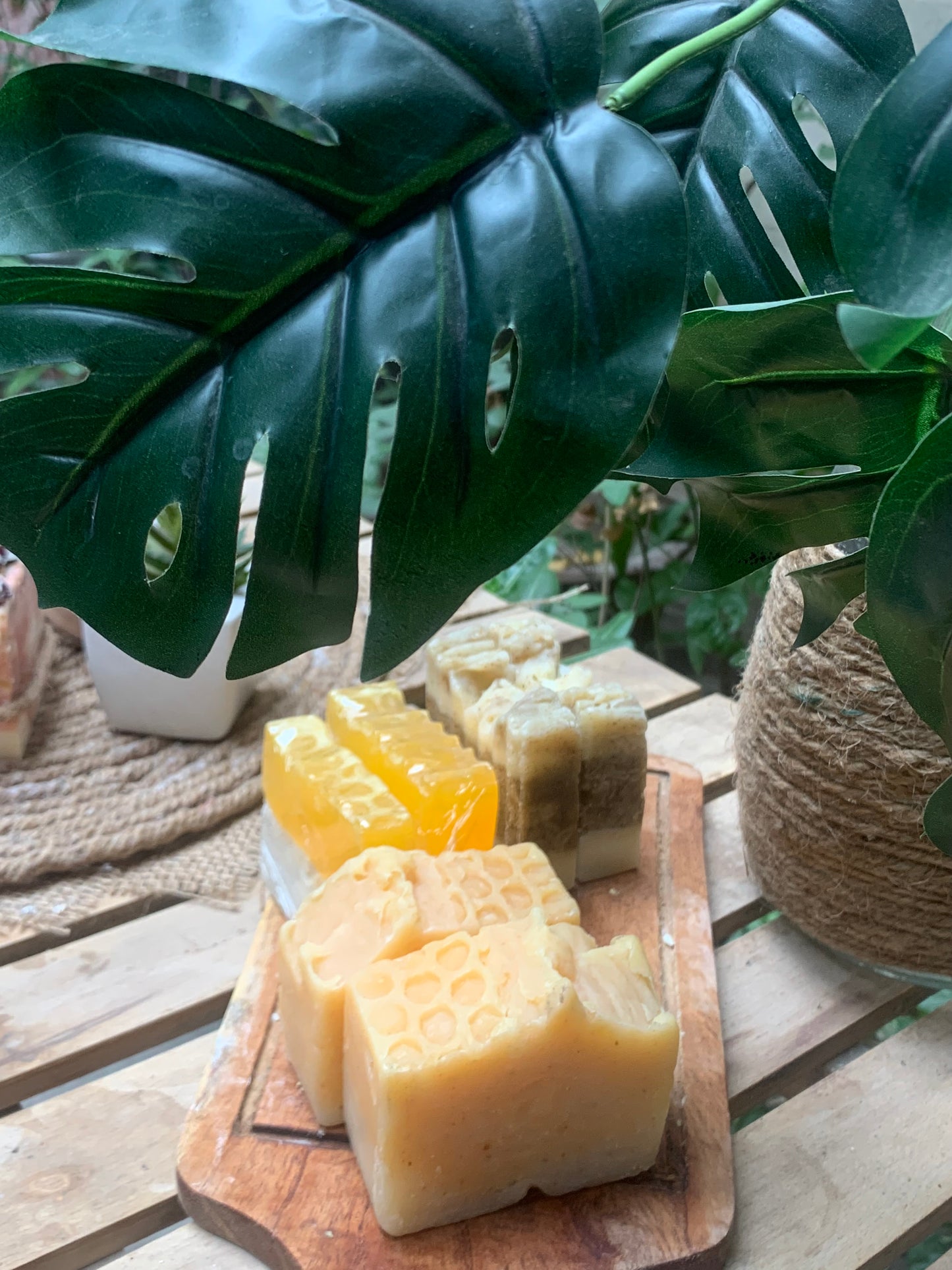 ✨ Deal Offer – Pack of Any 2 Soap bars with BodyButter ✨