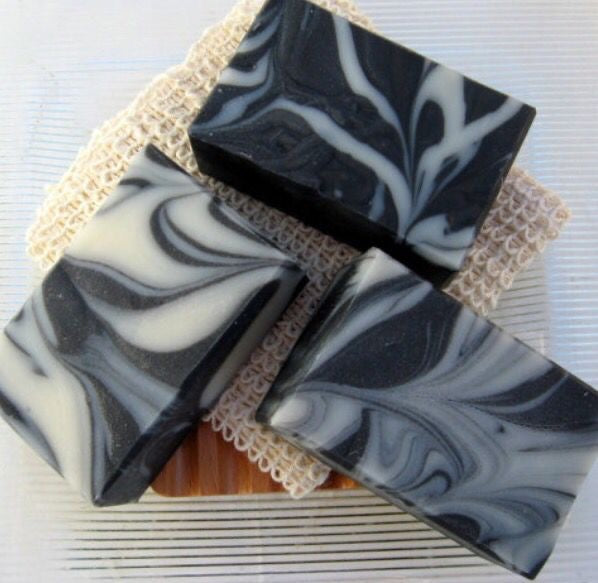 🖤 Charcoal Infused Whitening Cleanser Soap Bar – Deep Detox & Purification