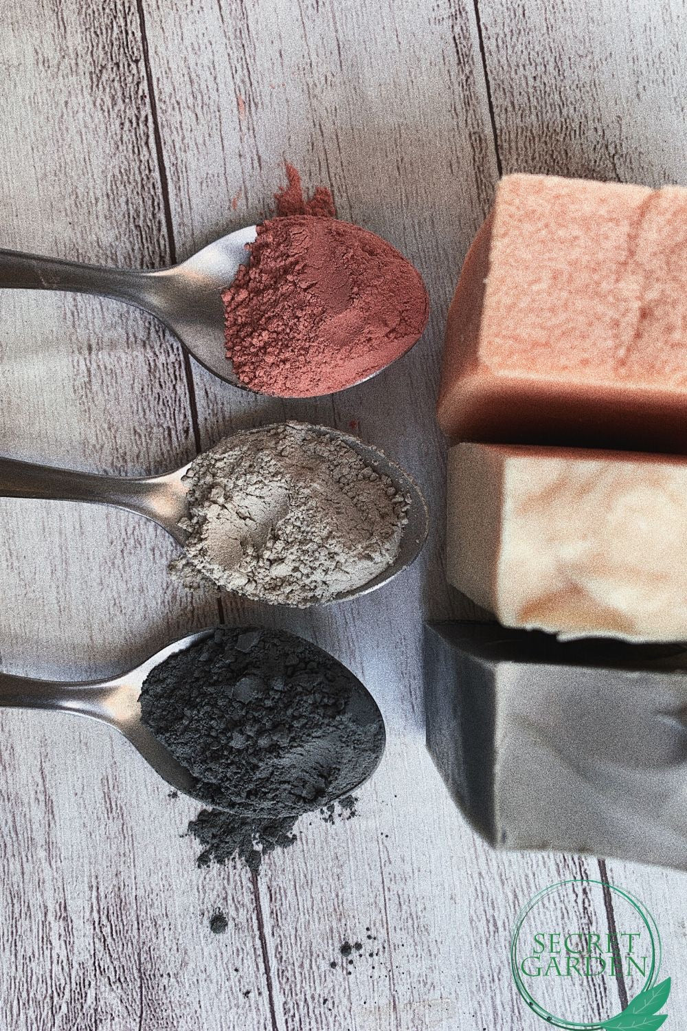 🖤 Charcoal Whitening Soap Bar (Cold Process)