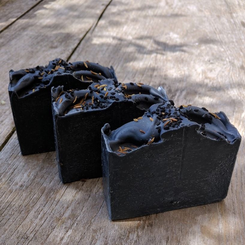🖤 Charcoal Whitening Soap Bar (Cold Process)