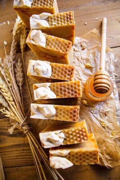 ✨ Oats & Honey Traditional Soap (Cold Process)