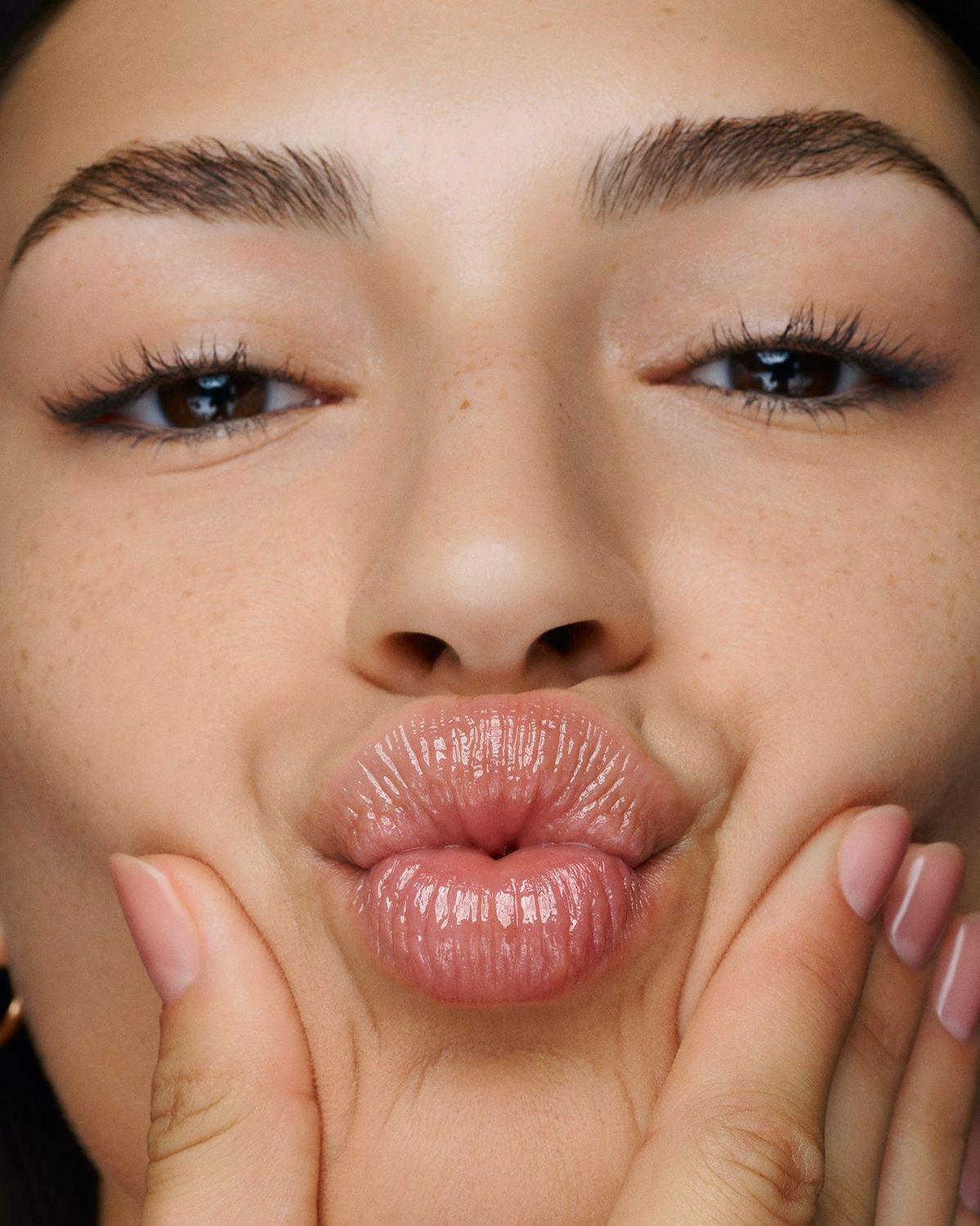 Vanilla Bean Lip Balm 🧁                   — Plump Your pout 💋