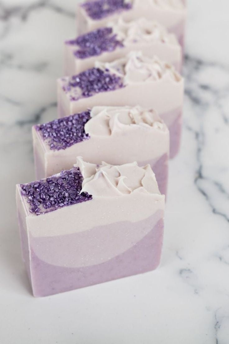 Lavender Bliss – Calm Skin, Calm Mind
(Cold Process)